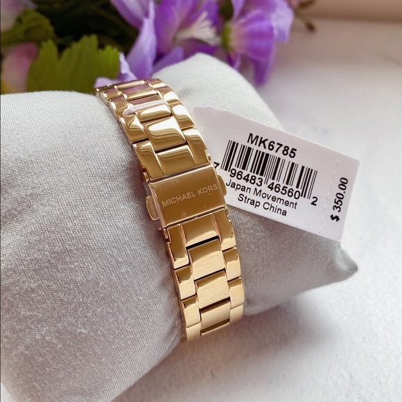 Michael Kors Riley Gold Tone Watch - Picture 4 of 7